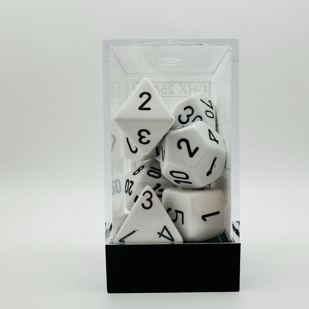 Chessex Opaque White/Black Polyhedral 7-Die Set‎ D&D New